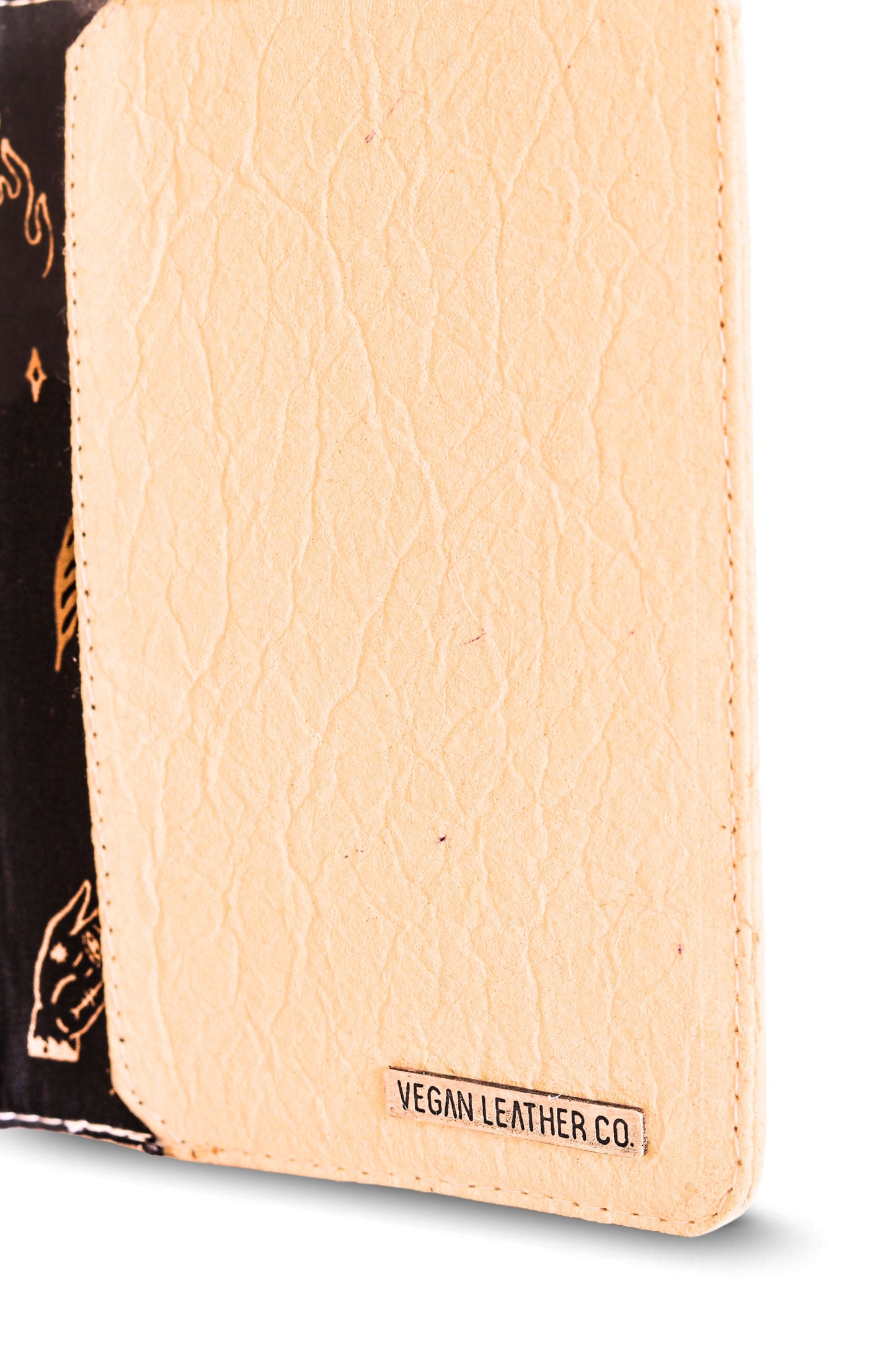 Traveller | Amber Piñatex Pineapple Leather