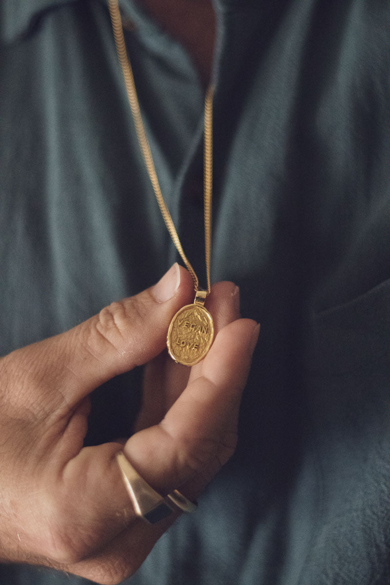 Vegan Love | Gold Necklace