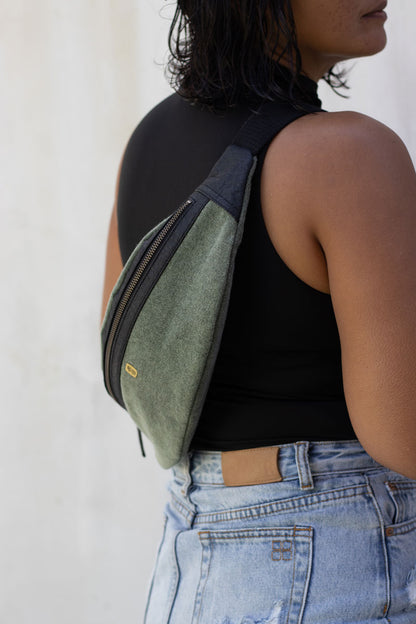 Vegan Fanny Pack made with Black Piñatex Pineapple Leather